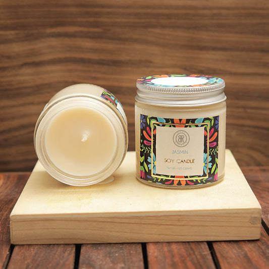 Jasmine soy candle by bodyrituals